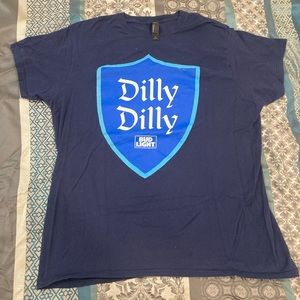 Bud light “dilly dilly” tee size XL
